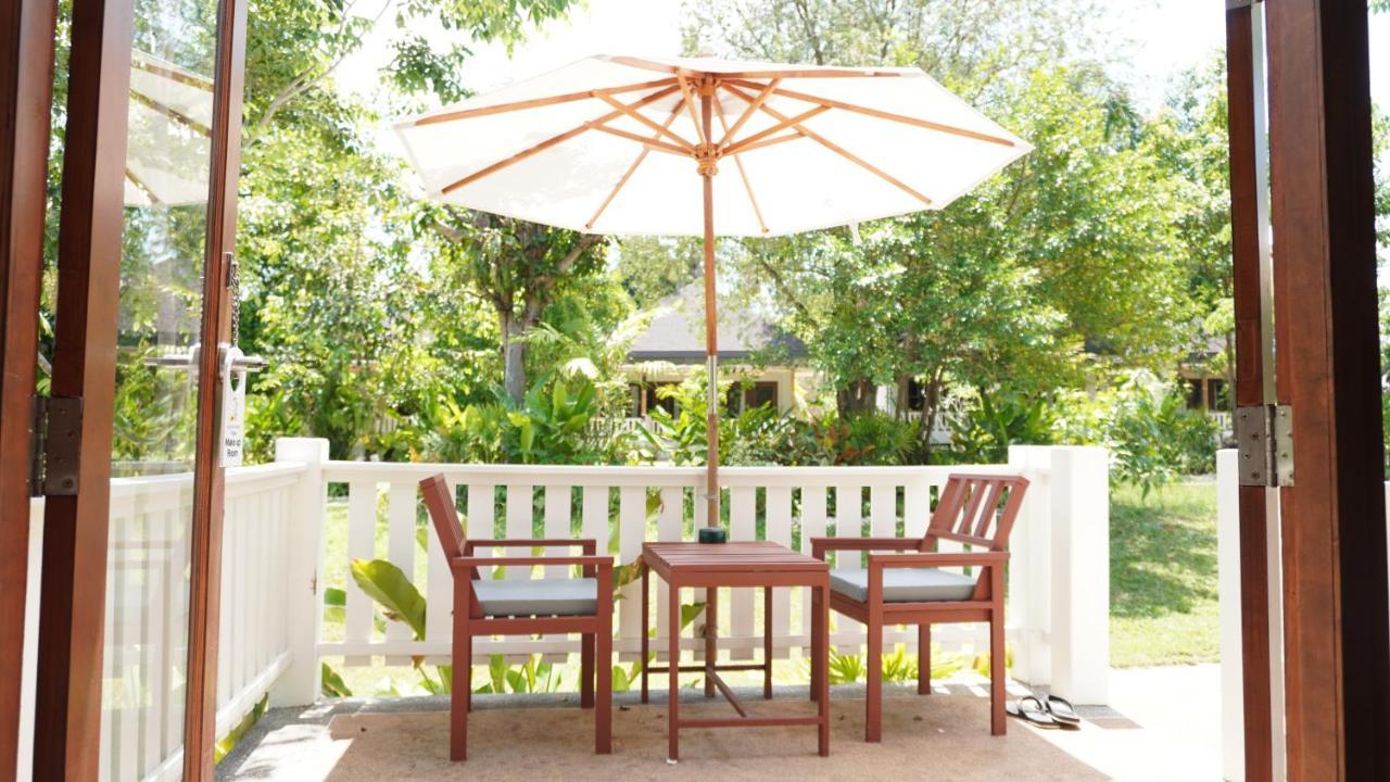 Treeya Lanta Hotel Koh Lanta Exterior photo